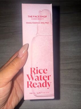 Rice Water Ready Glowy Essence Jelly Mist  by The Face Shop NIB